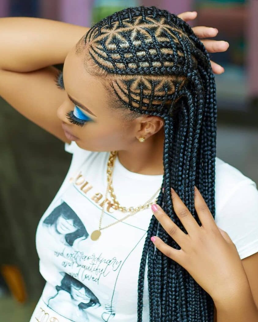 hairstyle for woman