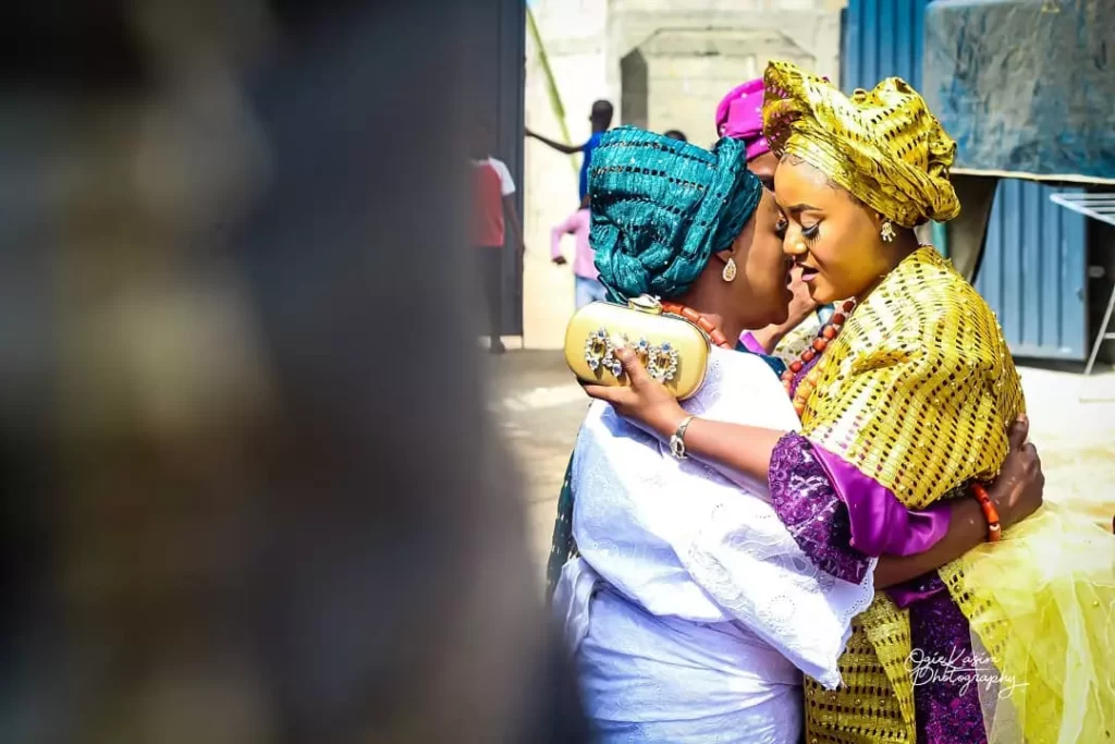 Latest Nigerian dresses for Nigerian brides' mothers.