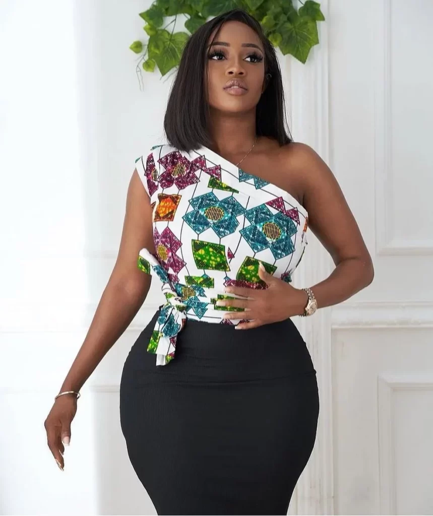 Elegant And Trendy Ankara Top Styles