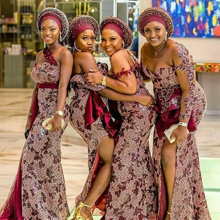 Stunning Aso Ebi Styles For Wedding Guests