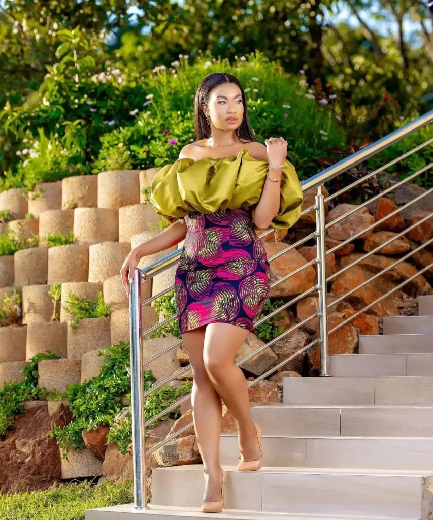Balloon Top On Ankara Skirt Styles