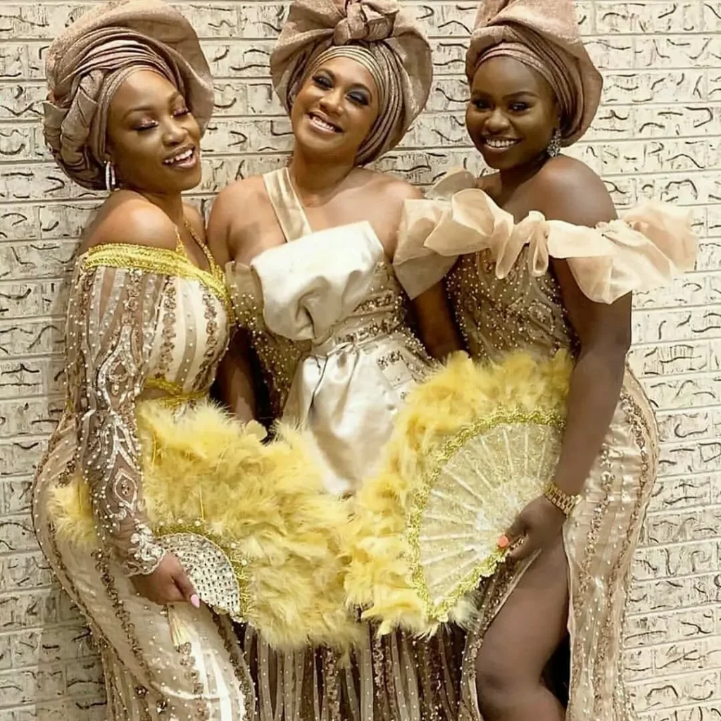 Stunning Aso Ebi Styles For Wedding Guests