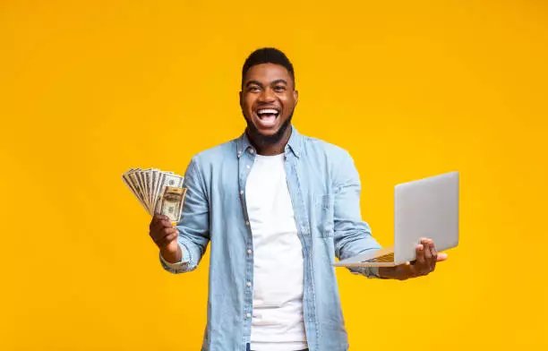 How to make money from your fashion blog