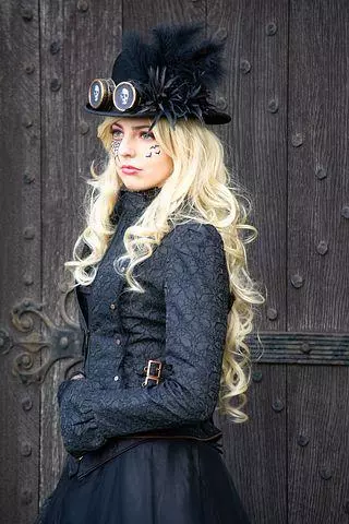 Gothic vs Punk vs Steampunk