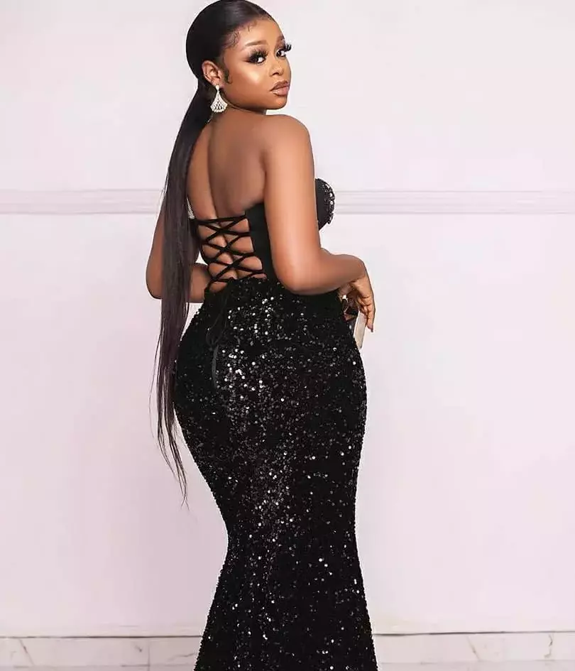 Rear View Of The Dazzling Exquisite Sequence Material Gown