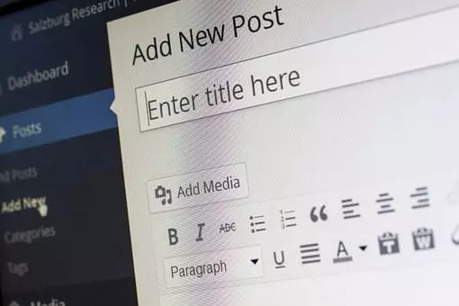Start a successful fashion blog