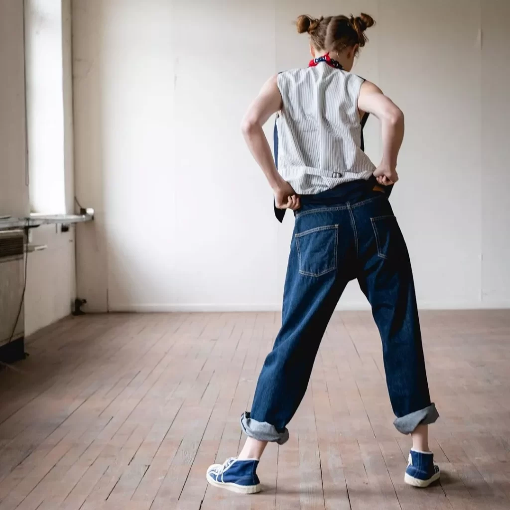 Distressed Mom Jeans