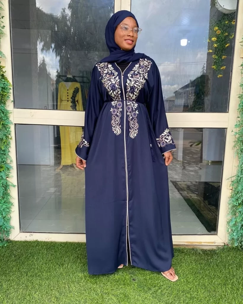 How to Style Abayas