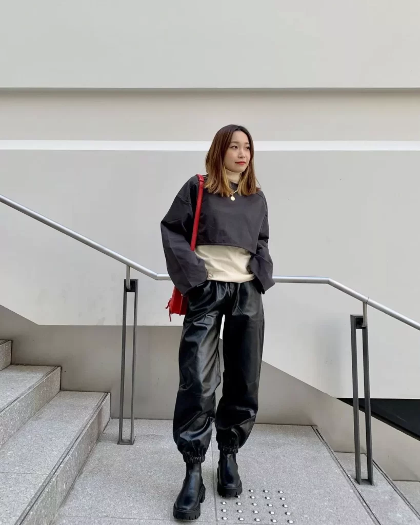 How to Wear Joggers