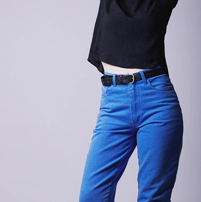 how to wear belts