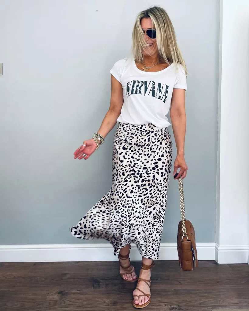 how to wear a midi skirt
