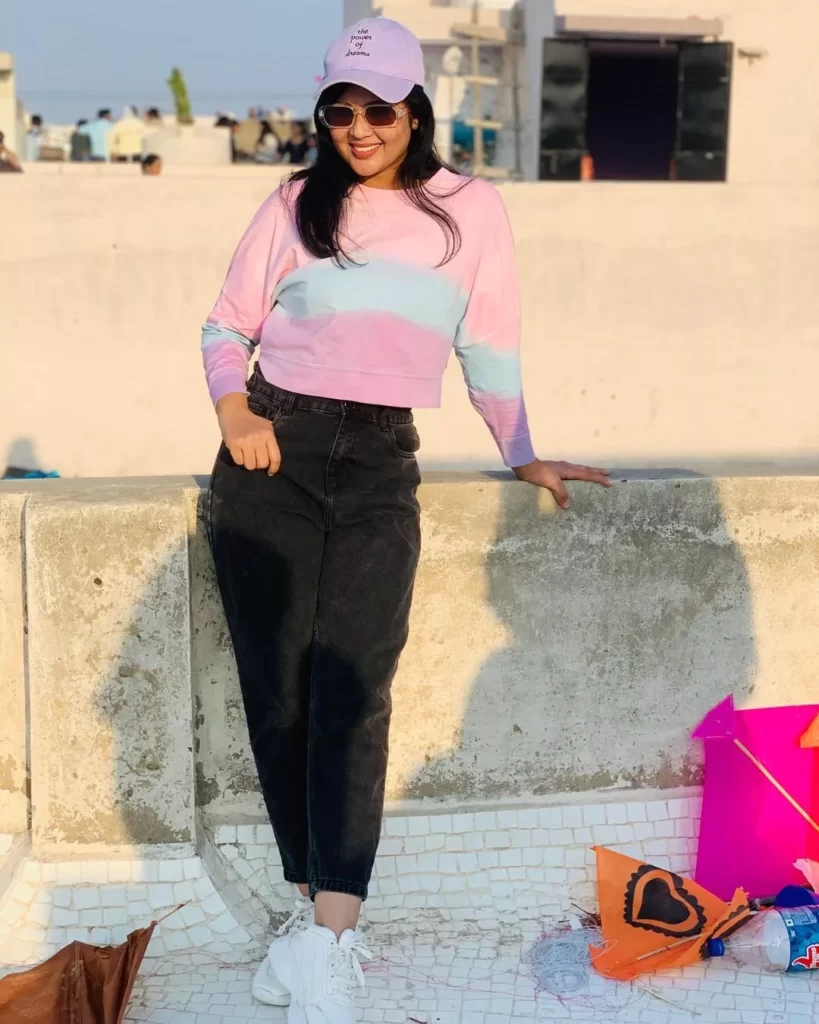 How to Wear Boyfriend Jeans Stylishly