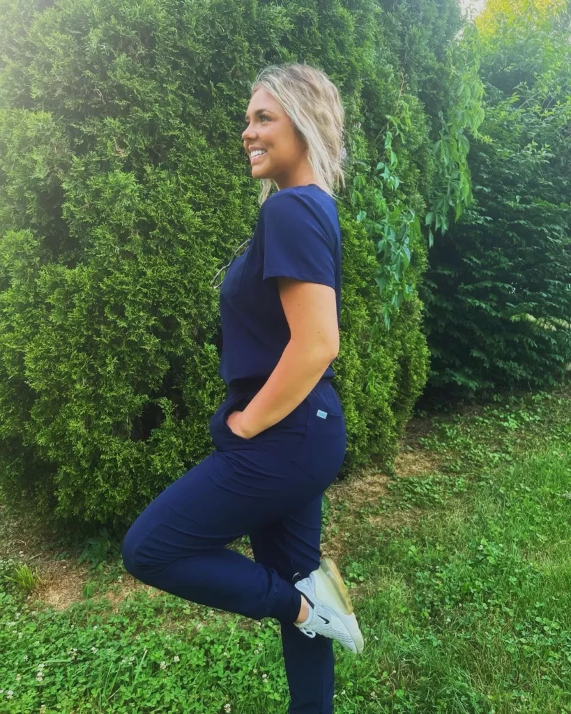 How to Wear Joggers