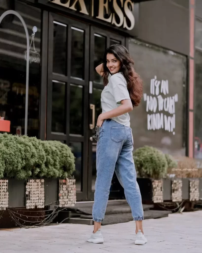 Best Joggers Outfit Ideas