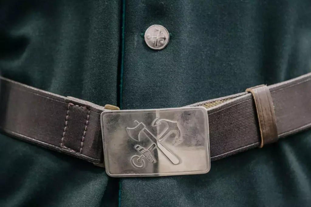 types of fashion belts