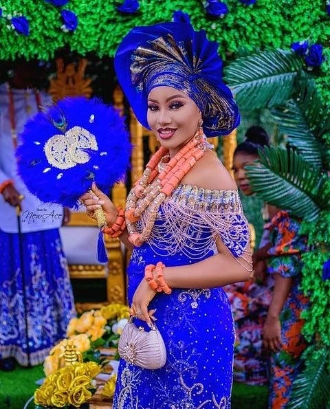 Traditional itsekiri wedding attire