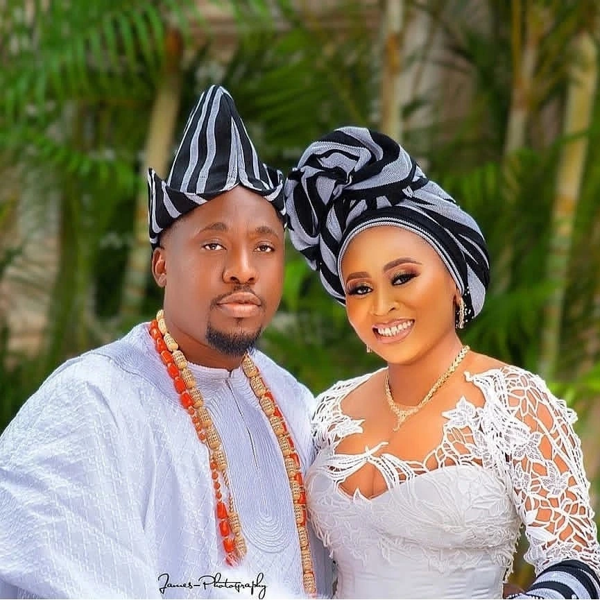 Traditional marriage attire for Tiv couples