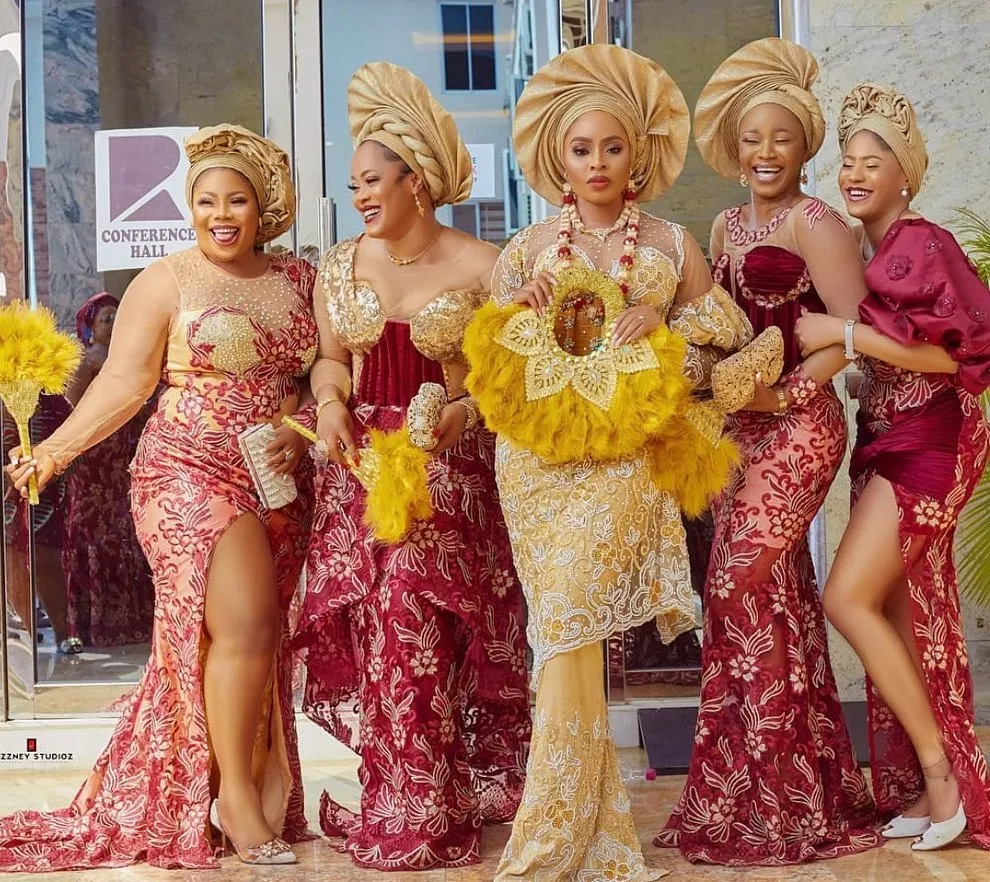 Ibibio Traditional Wedding Attire For bride and bridesmaids