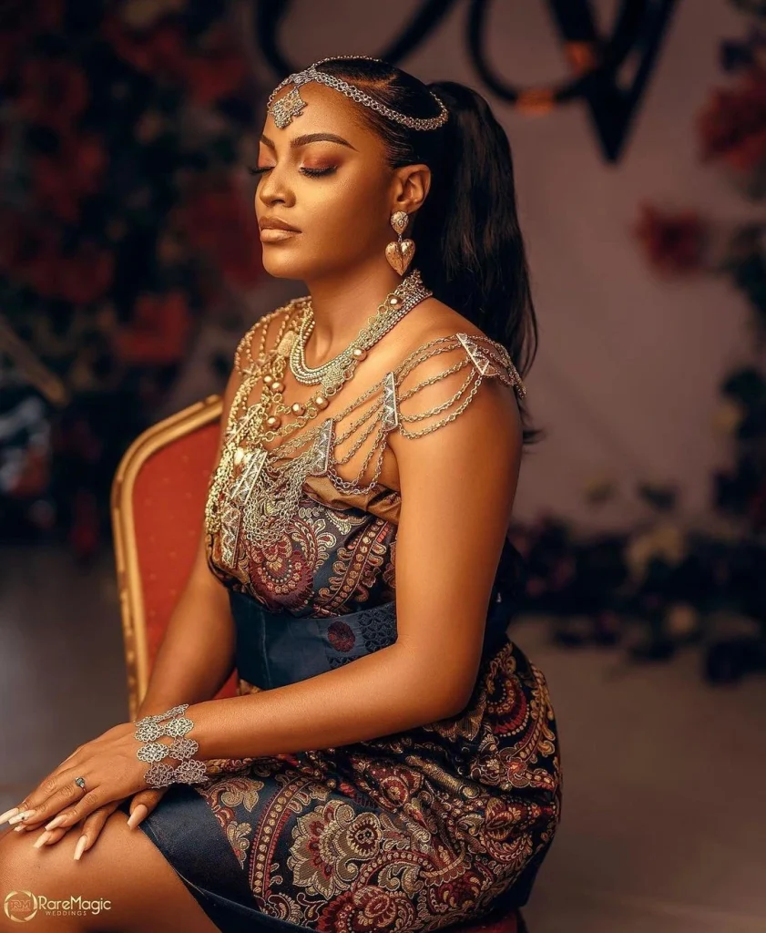 Itsekiri Traditional outfits and accessories  for the bride