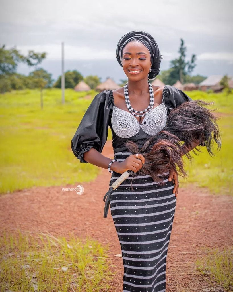 Benue bride in traditional tiv attire