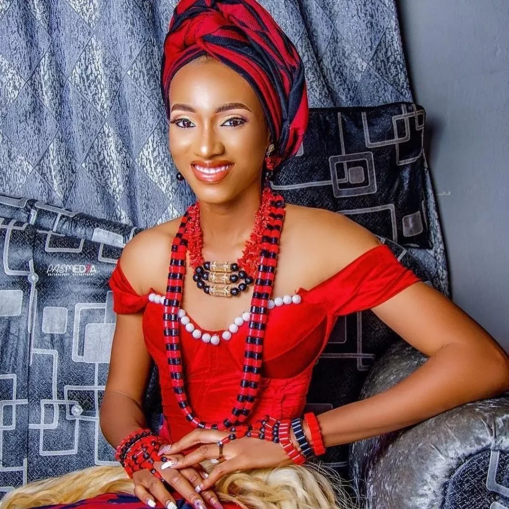 Idoma beads for women