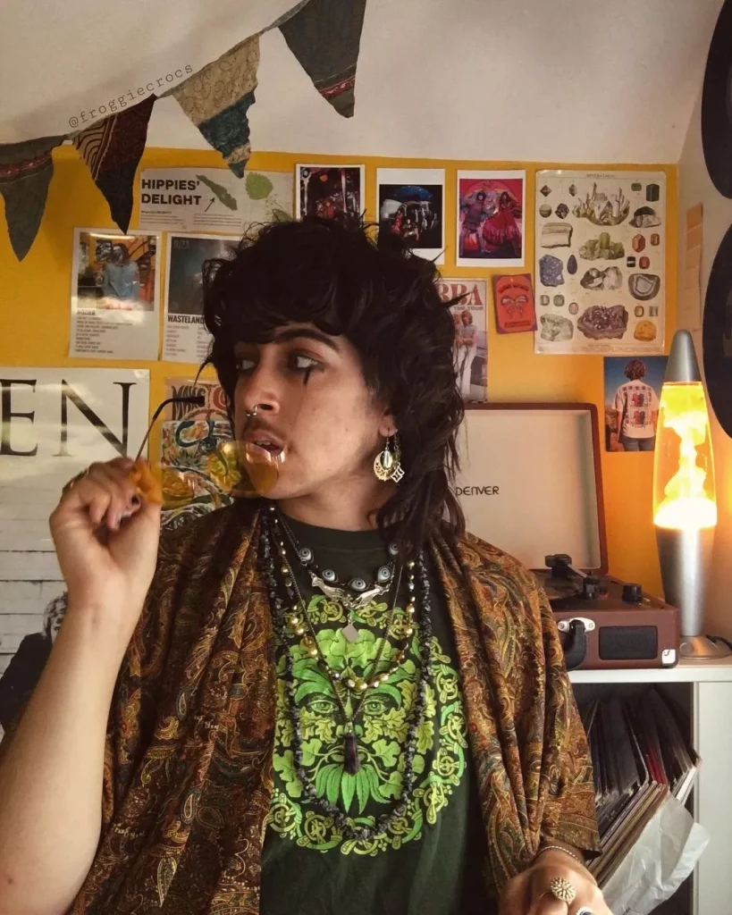 Hippie fashion