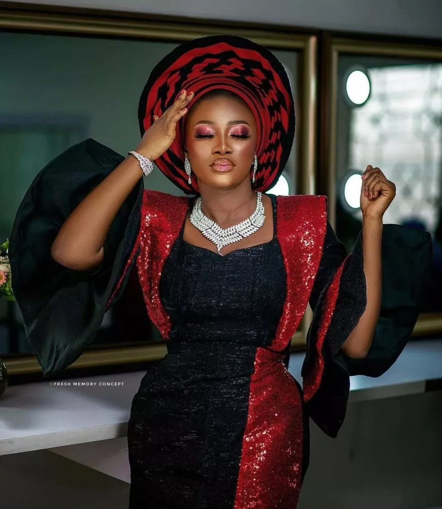 Idoma Traditional Wedding Attire