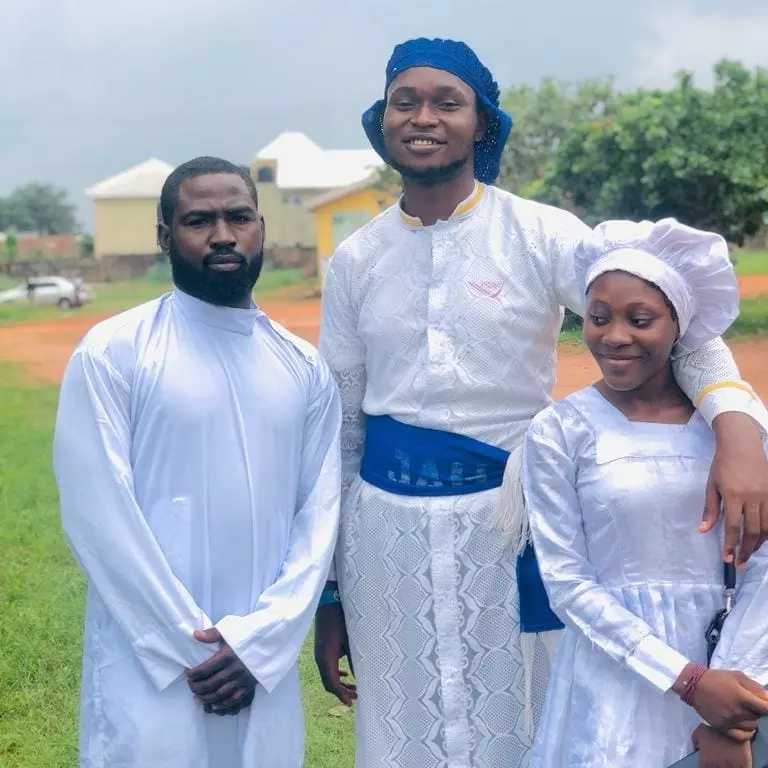 Garments for cherubim and seraphim