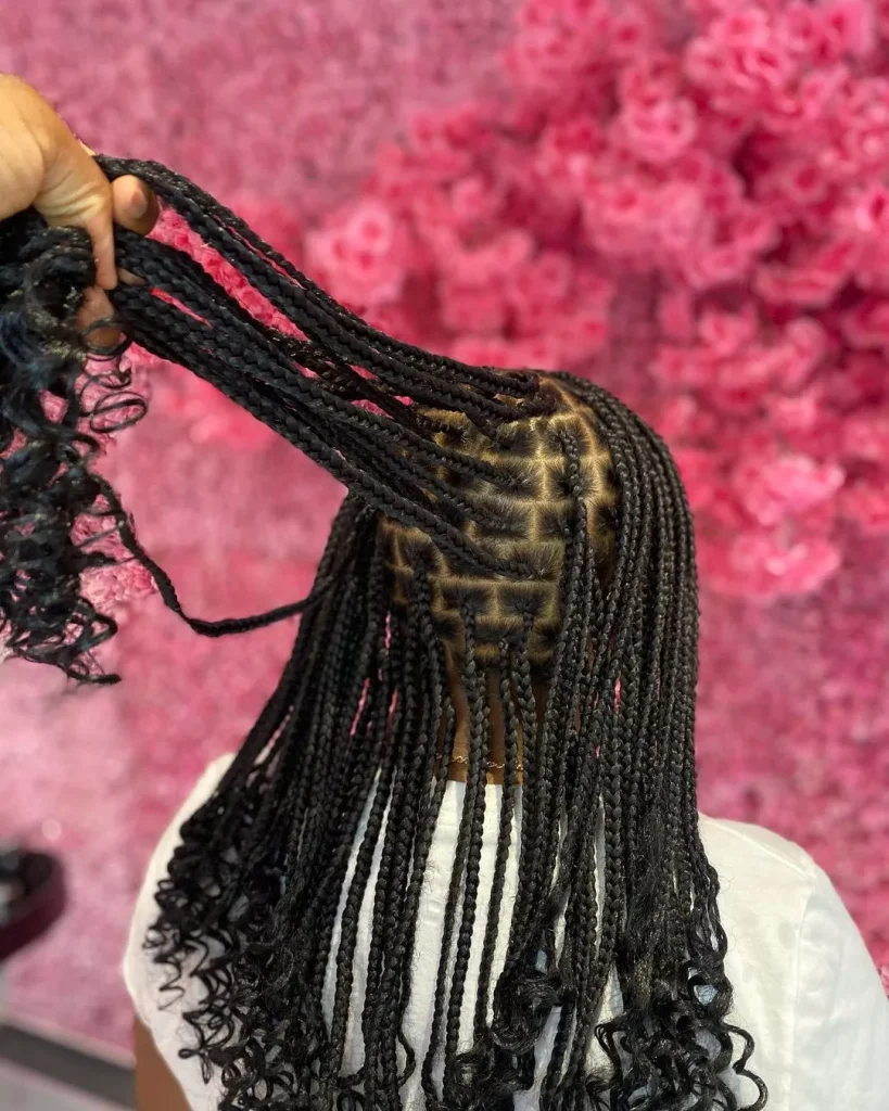 Box braids women