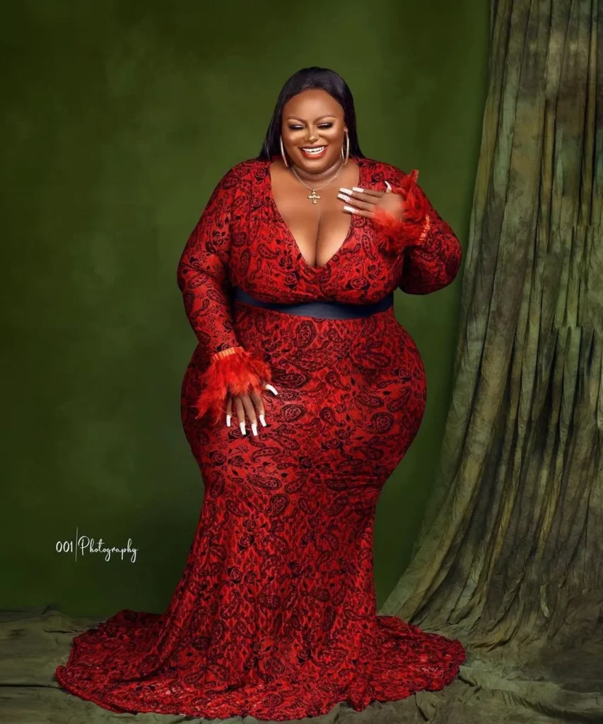 Women Luxurious Ankara long gown/Ladies native wear