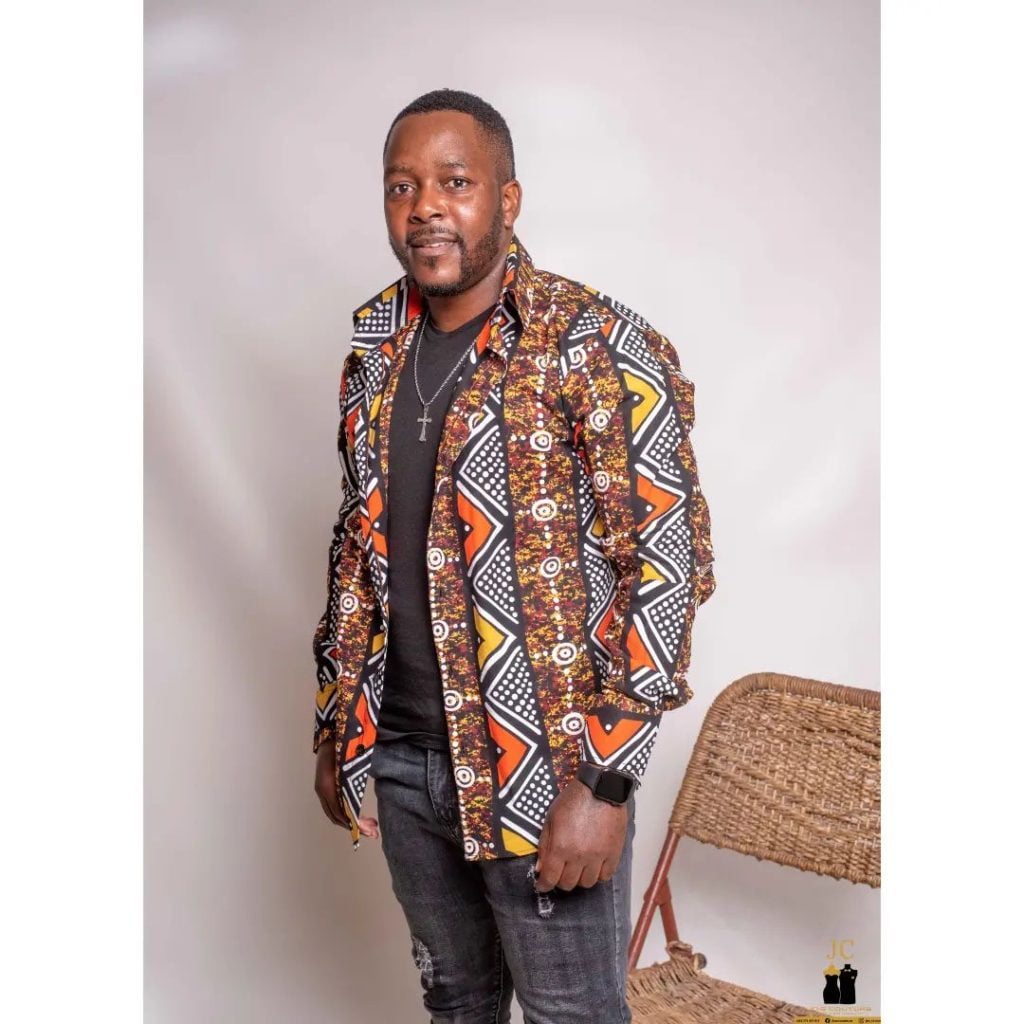 Men long sleeves shirt mixed with Ankara fabric