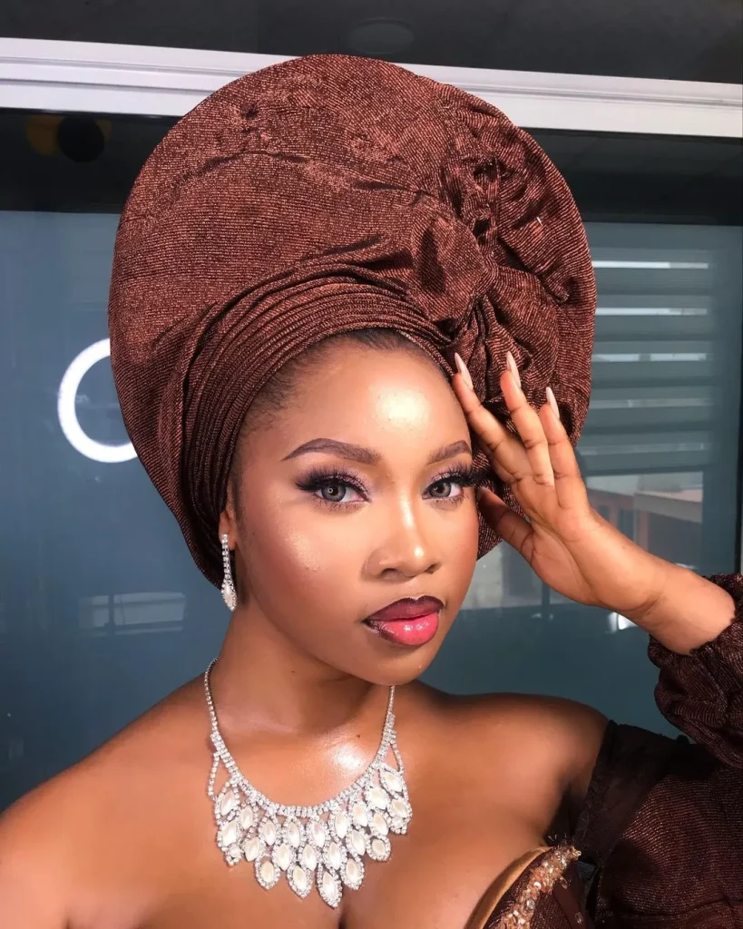 ROUND GELE