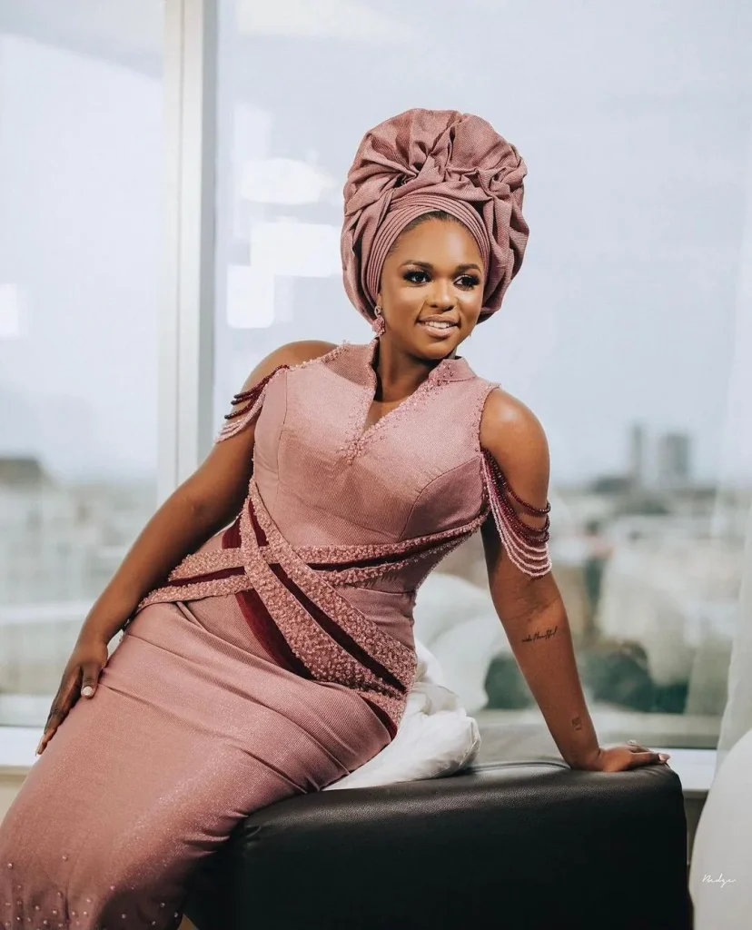 Elegant Style Fashion And Gele Styles For Ladies