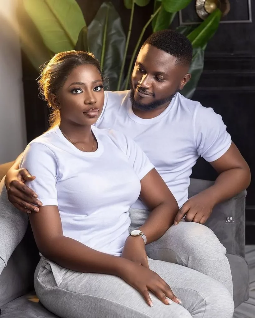 latest beautiful Pre wedding pictures in Nigeria & creative pre wedding photo poses for your next photoshoot session