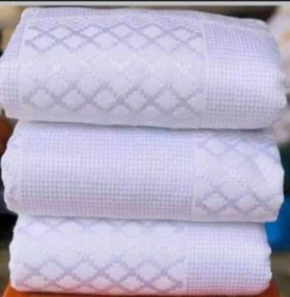 AFFORDABLE AND QUALITY KENTE