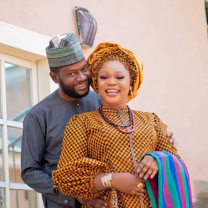 Nnadzwa Ebwa Nupe Clothe