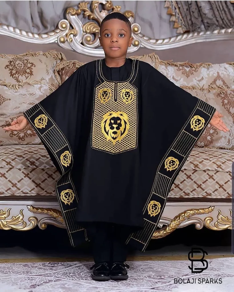 Current Agbada Styles For Gentlemen And Ladies