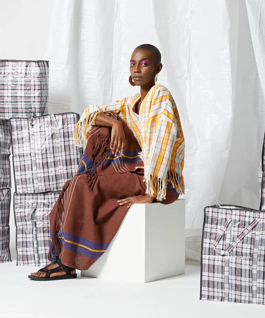 Dark Brown African Wrap Kikoi | African kikoy | Swahili Wrap | Beach Wrap