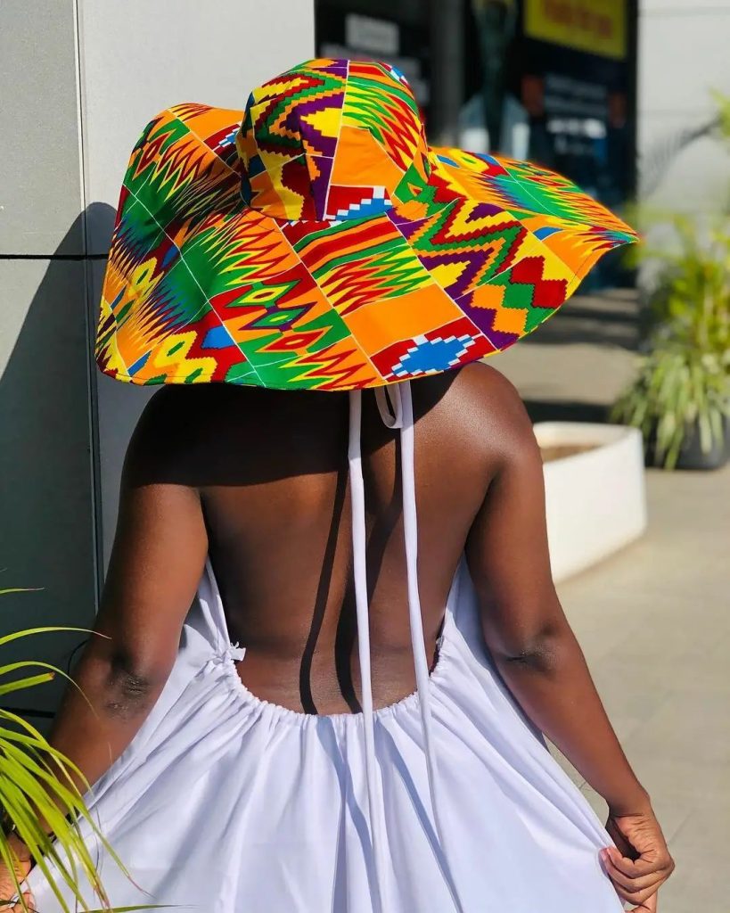Svelte Magazine
How to Wear Wide-brimmed Hat