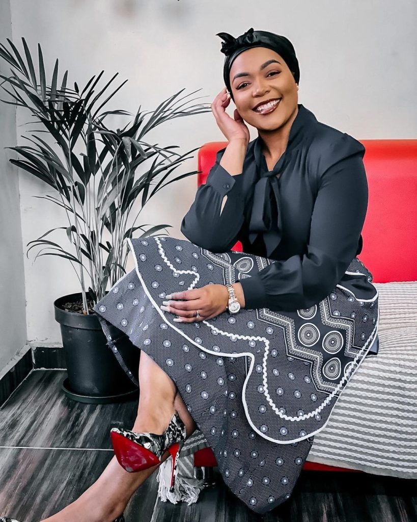 Traditional Xhosa dresses images Xhosa Traditional Attire for females