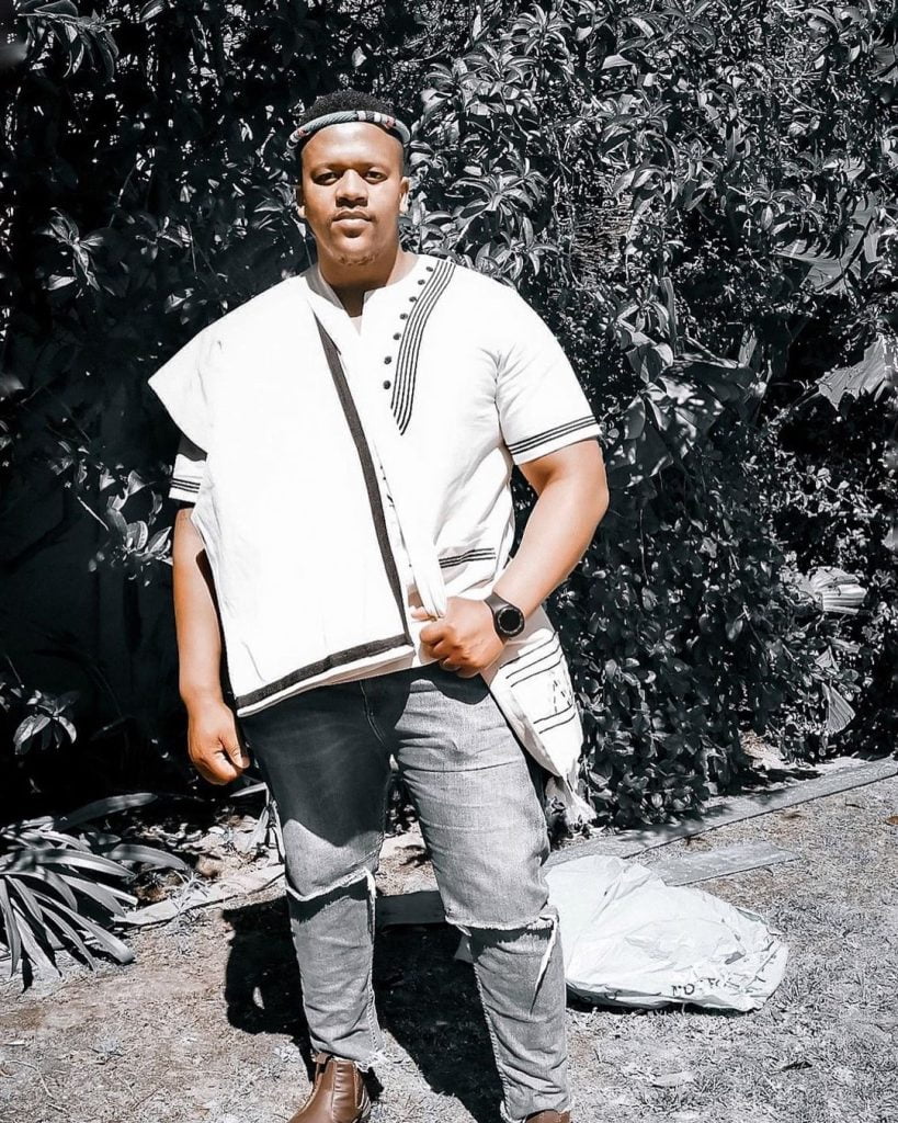 Xhosa Traditional Attire For Men