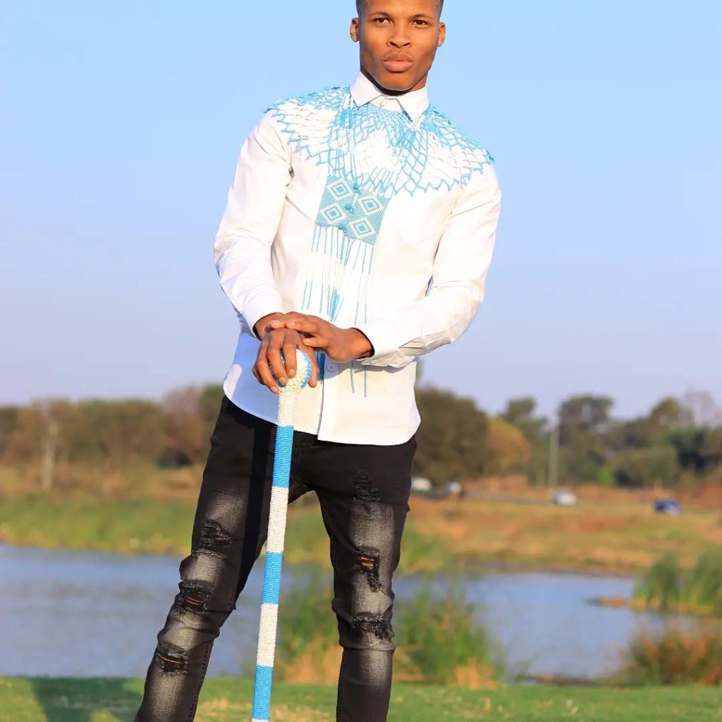 Black and white Traditional Attire for Man
