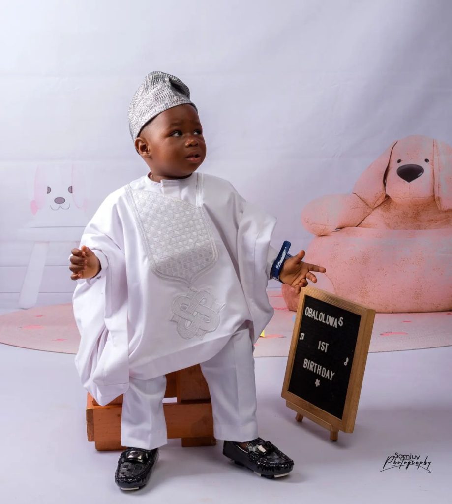 White embroidery agbada