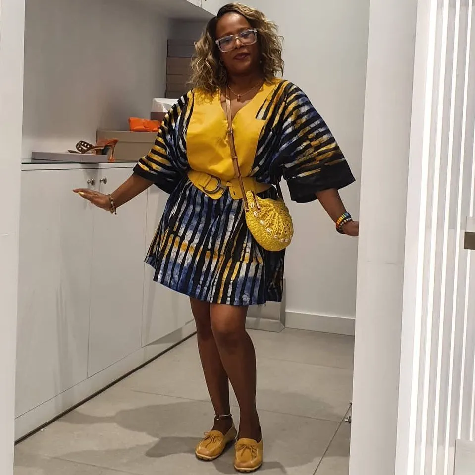 Short agbada design