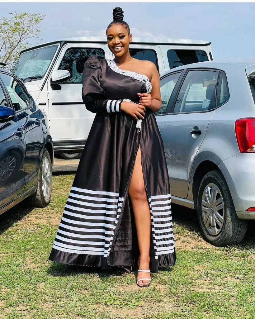 black and white xhosa dresses Best Xhosa traditional dresses