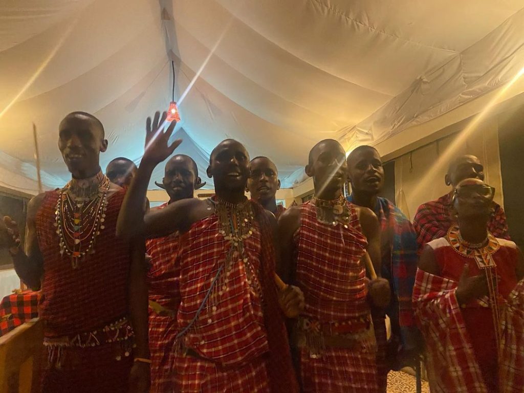 In the Maasai culture, sheets made from traditional cotton (known as a Shuka) are the predominant style.