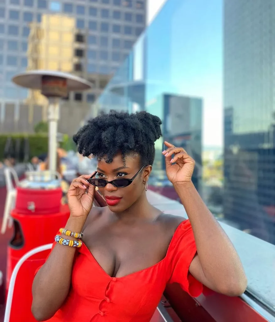 Kinky bridal hairstyles in Nigeria