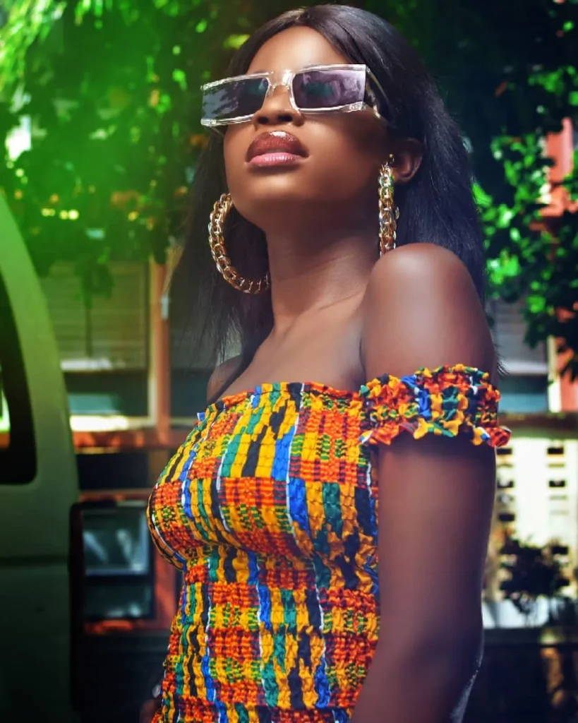 Latest Ankara Tops For Every Charming Lady