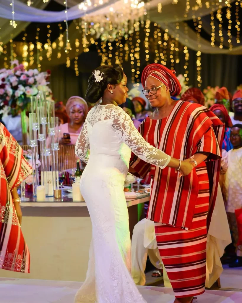 Stylish Aso Ebi Designs - Asoebi Styles To Inspire Your Next Owambe