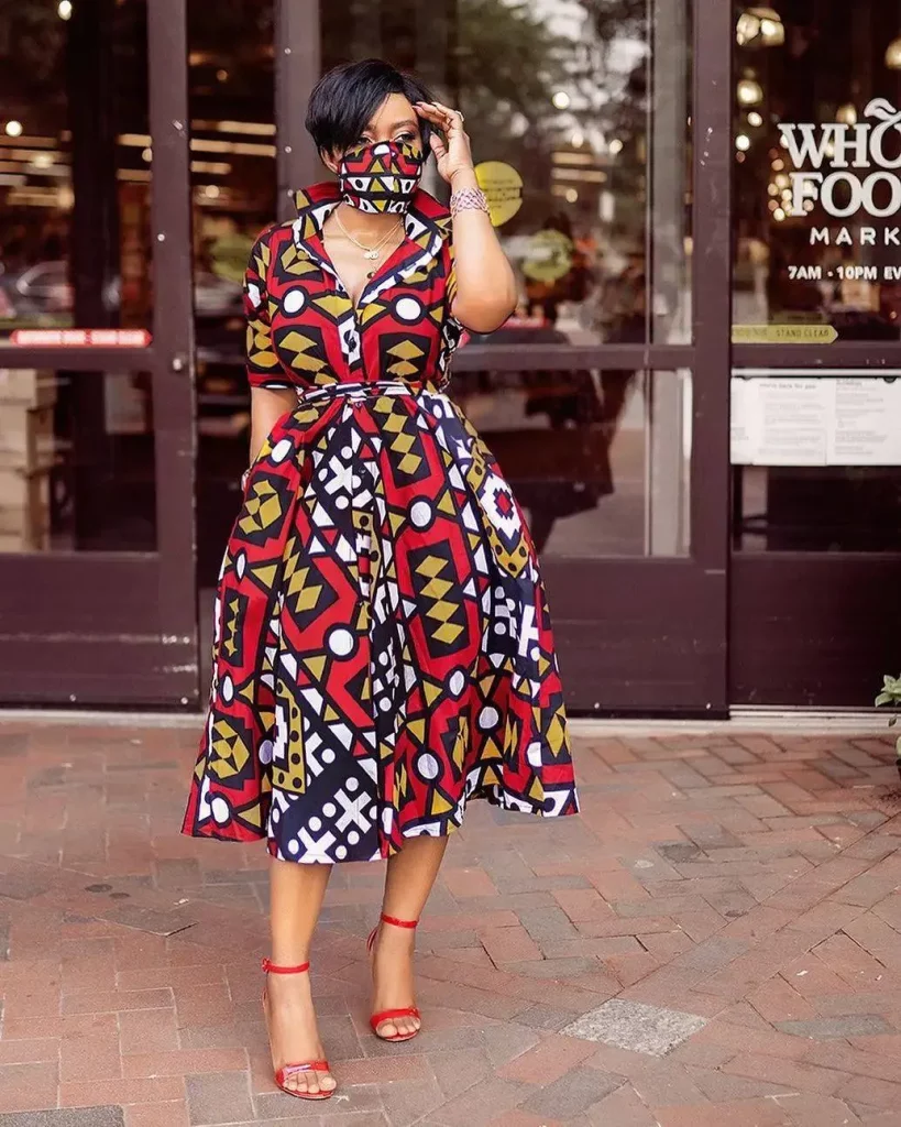 African Wax Print Fabric: Red SAMAKAKA fabric. ANGOLAN traditional Samacaca pattern